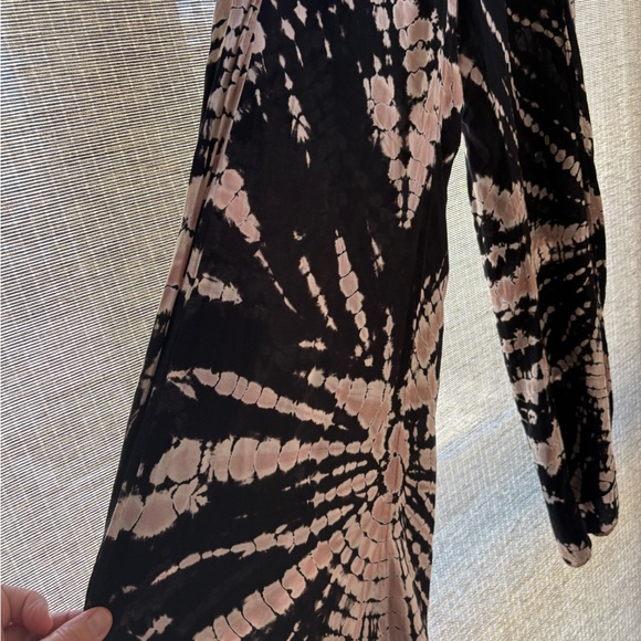 Black and Beige Tie-Dye Wide Leg Pants - Picture 2 of 4